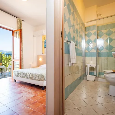 Il Gabbiano Hotel 3*